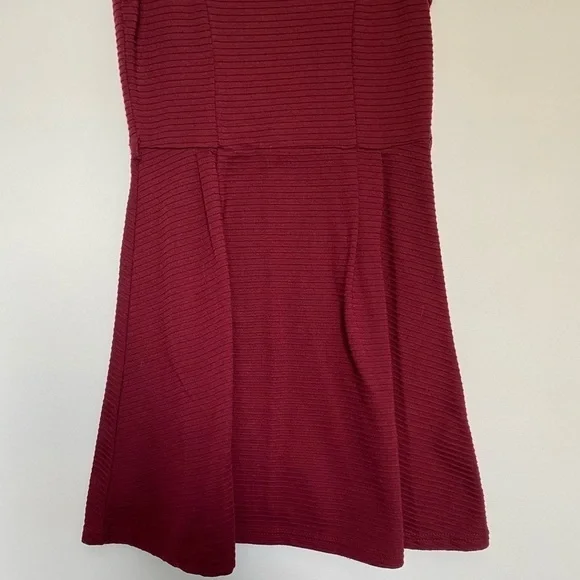 F21 Red Ribbed Dress - Picture 3 of 9